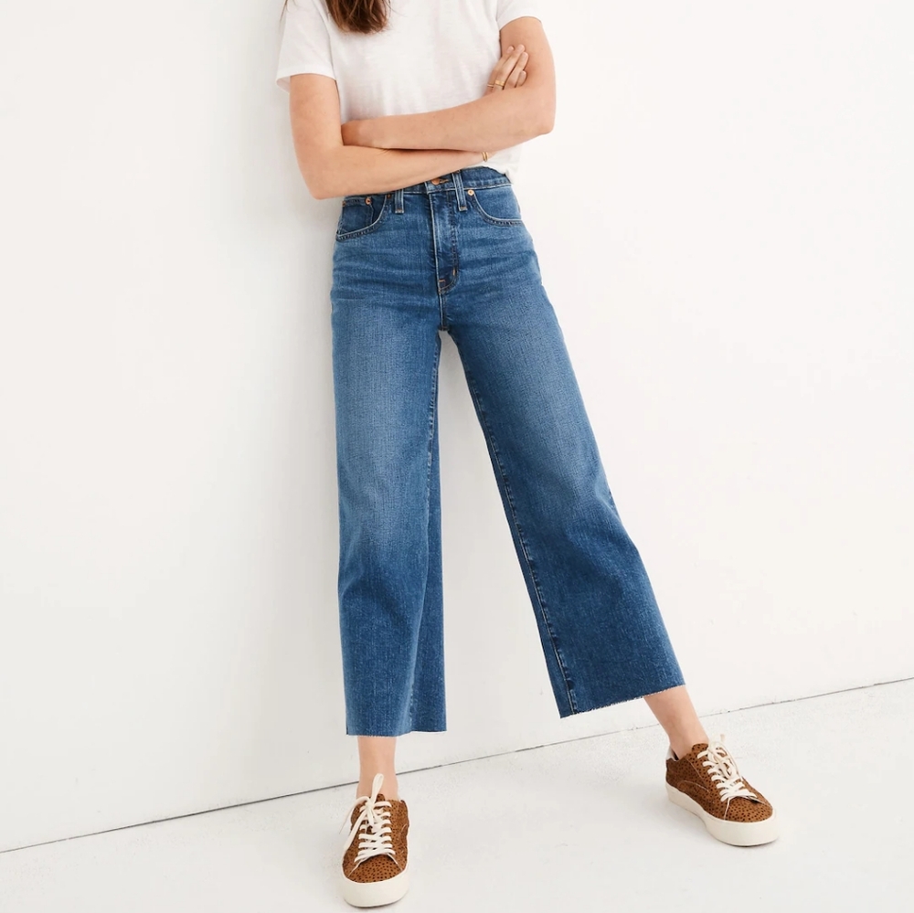 Madewell Slim Wide Leg Jeans in Crownridge Wash Raw Hem Edition size 27